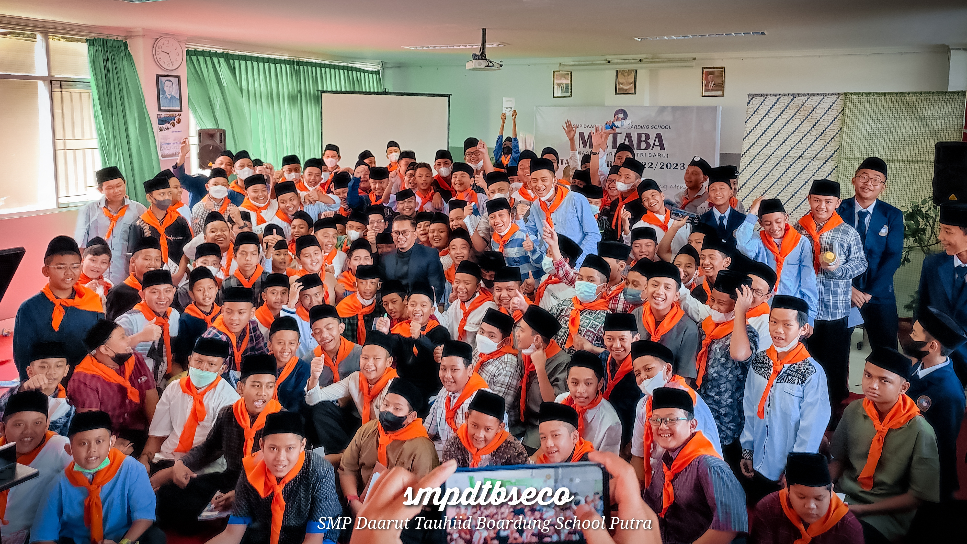 SMP Daarut Tauhiid Gelar MATABA